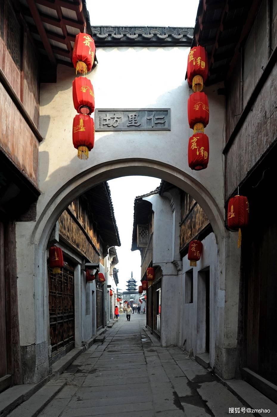 逃离违建房屋4